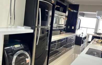 Imagem: O apartamento possui 2 Dormitórios, 2 Banheiros, 2 Vagas na