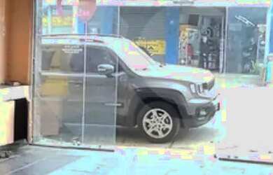 Imagem: O depósito possui 67m² de Área e está localizado em Água