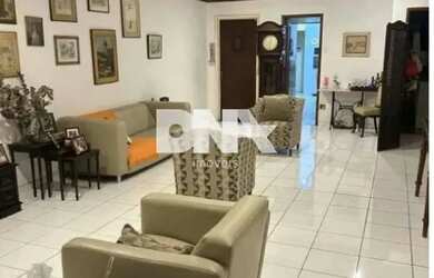 Imagem: O apartamento possui 3 Dormitórios, 3 Banheiros, 120m² de