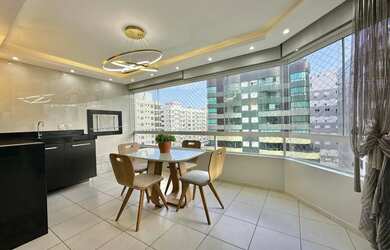 Imagem: O apartamento possui 3 Dormitórios, 2 Banheiros, 1 Vaga na