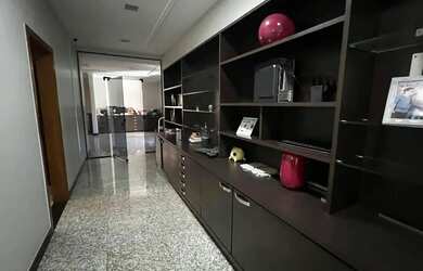 Imagem 9: Condomínio Granville. Imóvel mobiliado, 425m² de Área, 4 Vagas na...