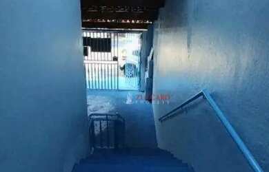 Imagem: A casa possui 2 Dormitórios, 2 Banheiros, 2 Vagas na garagem