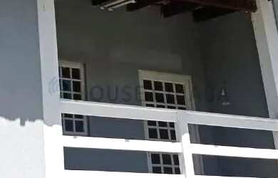 Imagem: A casa possui 4 Dormitórios, 4 Banheiros, 4 Vagas na garagem