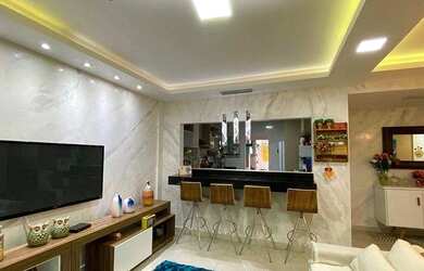 Imagem: O apartamento possui 4 Dormitórios, 3 Banheiros, 2 Vagas na