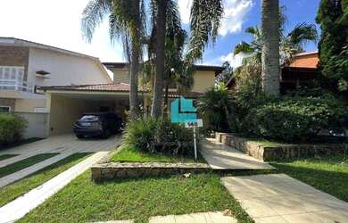 Imagem: A casa em condomínio possui 3 Dormitórios, 5 Banheiros, 4