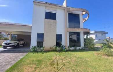 Imagem: A casa à venda possui 4 Dormitórios, 2 Banheiros, 2 Vagas