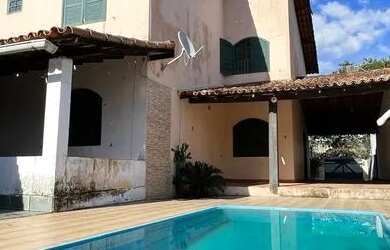 Imagem: A casa possui 4 Dormitórios, 3 Banheiros, 144m² de Área e