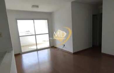 Imagem: O apartamento possui 3 Dormitórios, 1 Banheiro, 2 Vagas na