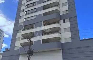 Imagem: O apartamento possui 3 Dormitórios, 1 Banheiro, 1 Vaga na garagem