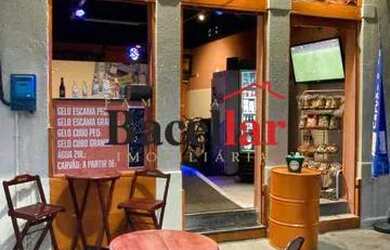 Imagem: O depósito possui 114m² de Área e está localizado em Maracanã