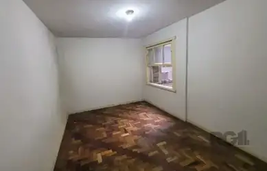 Imagem 8: Apartamento com 2 dormitórios, com sacada no Bairro Centro Histórico