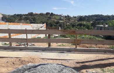 Imagem: O terreno possui 275m² de Área e está localizado em Jarinu