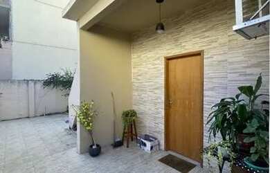 Imagem: A casa possui 3 Dormitórios, 1 Banheiro, 120m² de Área e