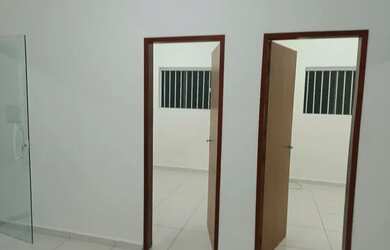 Imagem 7: Aluga se casa no novo Cruzeiro valor 520 reais . Fone