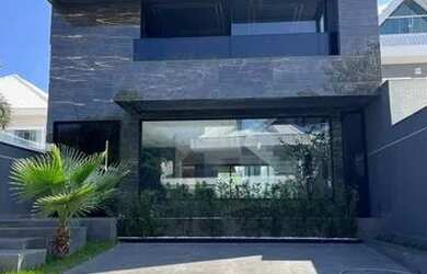 Imagem 6: VENDA-Casa Triplex de condomínio com 500 m2 , 5 quartos sendo 5 suítes...