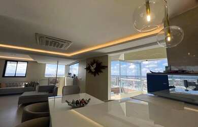 Imagem: O apartamento possui 3 Dormitórios, 3 Banheiros, 5 Vagas na