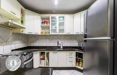 Imagem 6: VENDA - Casa com 3 dormitórios 1 suíte , 3 vagas de garagem no bairro...