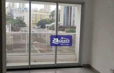 Imagem: O depósito possui 1 Vaga na garagem e 28m² de Área e está