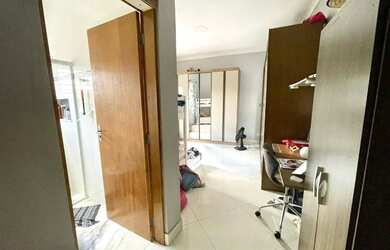 Imagem 11: Casa à venda em Santana de Parnaíba, Jardim Professor Benoá, com 2...