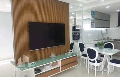 Imagem: O studio possui 1 Dormitório, 1 Banheiro, 1 Vaga na garagem