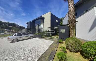 Imagem: O depósito possui 5 Vagas na garagem, 165m² de Área, Imóvel