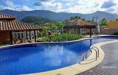 Imagem: A casa em condomínio possui 4 Dormitórios, 4 Banheiros, 4