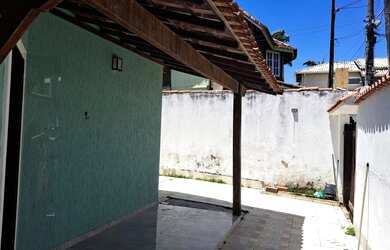 Imagem: A casa em condomínio possui 2 Dormitórios, 2 Banheiros, 2