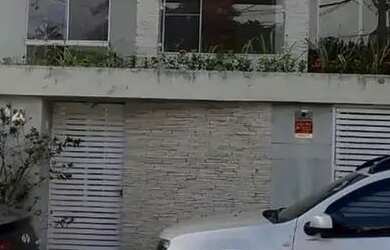 Imagem: A casa em condomínio possui 3 Dormitórios, 4 Banheiros, 1