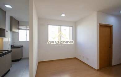 Imagem: O apartamento possui 2 Dormitórios, 1 Banheiro, 1 Vaga na garagem