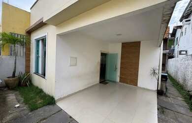 Imagem: A casa em condomínio possui 3 Dormitórios, 2 Banheiros, 2