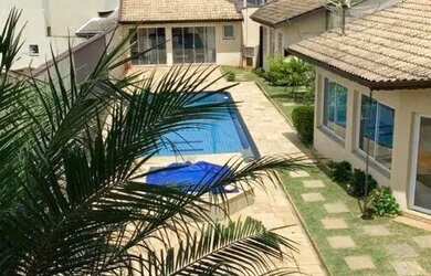 Imagem: A casa em condomínio possui 3 Dormitórios, 4 Banheiros, 4