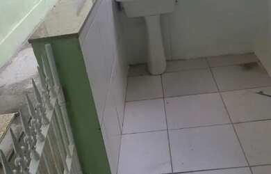 Imagem: A casa possui 1 Dormitório, 1 Banheiro e 30m² de Área e está