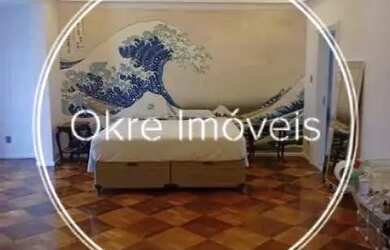 Imagem: O apartamento possui 5 Dormitórios, 4 Banheiros, 1 Vaga na