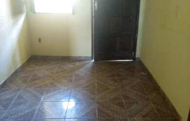 Imagem 3: Aluga se ,ou vende -se uma casa no bairro de Fazenda Coutos 3