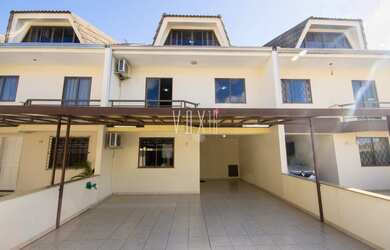 Imagem: A casa em condomínio possui 3 Dormitórios, 3 Banheiros, 3