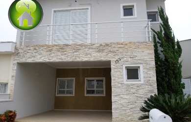 Imagem: A casa em condomínio possui 3 Dormitórios, 4 Banheiros, 4