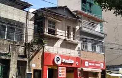 Imagem: A casa possui 3 Dormitórios, 1 Banheiro, 1.000m² de Área