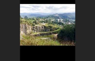 Imagem: O terreno possui 200m² de Área e está localizado em Lauzane