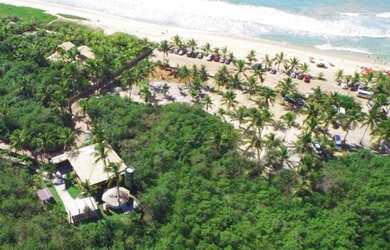 Imagem: A casa possui 5 Dormitórios, 5 Banheiros, 500m² de Área e