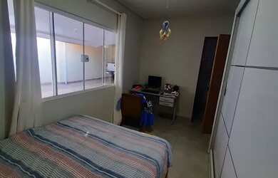 Imagem 6: Casa com piscina no centro 600mts