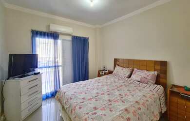 Imagem 12: Casa com 3 suítes - venda por R$ 910.000 ou aluguel por R$ 5.390/mês...