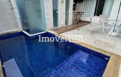 Imagem: A casa em condomínio possui 5 Dormitórios, 5 Banheiros, 4