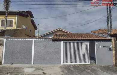 Imagem: Casa com 3 dormitórios para alugar, 70 m² por R$ 1.800,00/mês