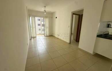 Imagem: O apartamento possui 1 Dormitório, 1 Banheiro, 1 Vaga na garagem