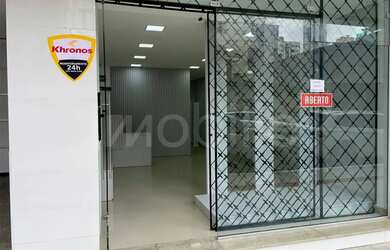 Imagem: O depósito possui 1 Vaga na garagem e 50m² de Área e está