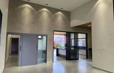 Imagem: A casa em condomínio possui 3 Dormitórios, 5 Banheiros, 4