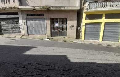 Imagem: Aluga-se casa com 02 quartos no Jardim Tremembé! Boa estrutura