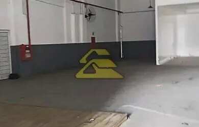 Imagem 8: Taquara Galpão. 628m² de Áreae5 Vagas na garagem