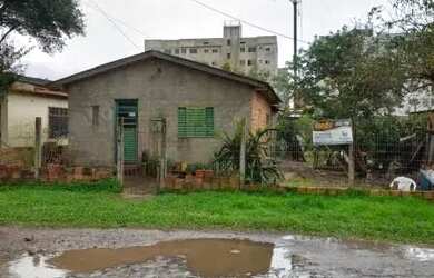 Imagem: A casa possui 2 Dormitórios, 2 Banheiros e 81m² de Área e