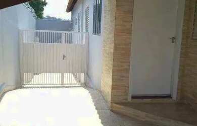 Imagem: A casa possui 3 Dormitórios, 1 Banheiro, 149m² de Área e